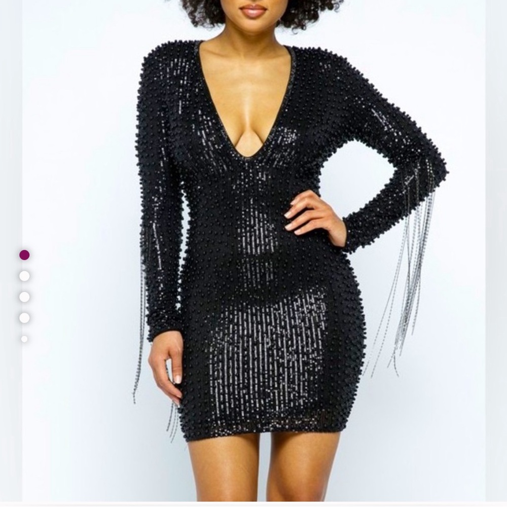Black Hand Beaded Pearl Embellished Metallic Fringe Long Sleeve Formal Dress